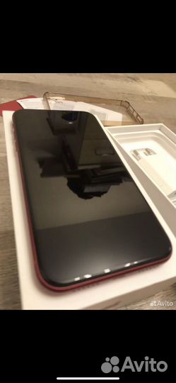 iPhone xr 64gb red
