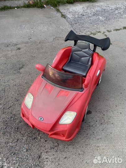 Детский электромобиль