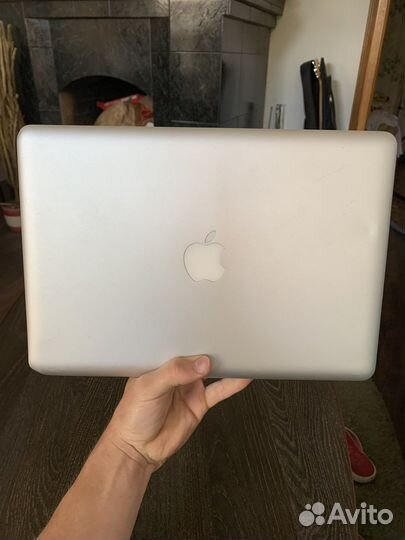 MacBook Pro 13, i5, 8gb, ssd + hdd