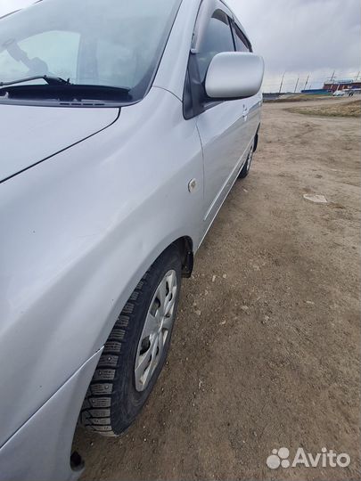 Toyota Corolla Runx 1.5 AT, 2003, 290 000 км