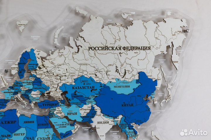 Деревянные карты мира