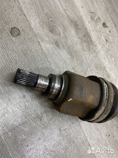 Полуось (привод в сборе) Geely FC (Vision)