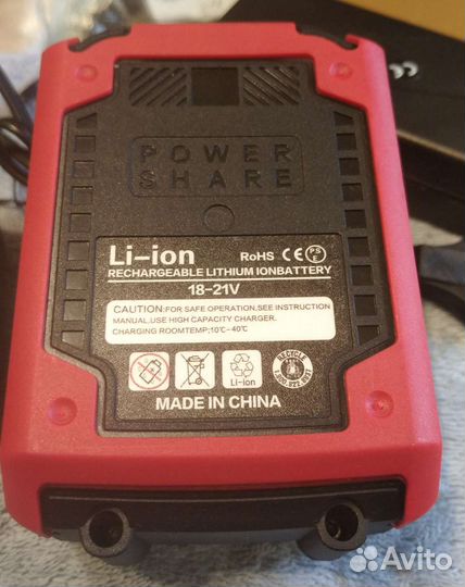 Комплект 2х аккумуляторов 18В 4А/ч, аналог Makita