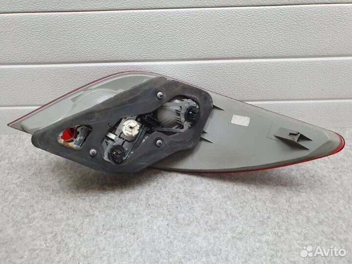 Фонарь задний левый Mercedes R-Class W251