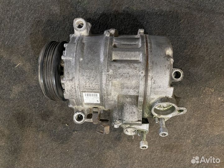 Компрессор кондиционера BMW 5 e60/61 M54B25