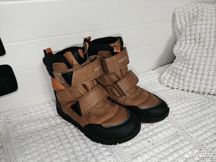 Ботинки детские geox 32 новые