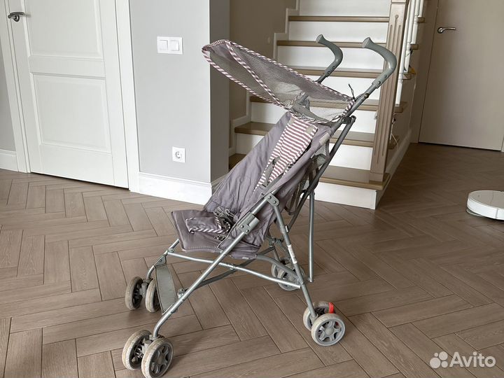 Прогулочная коляска Coral серая