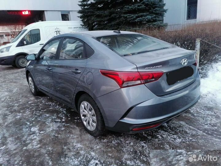 В разборе Hyundai Solaris II Рестайлинг