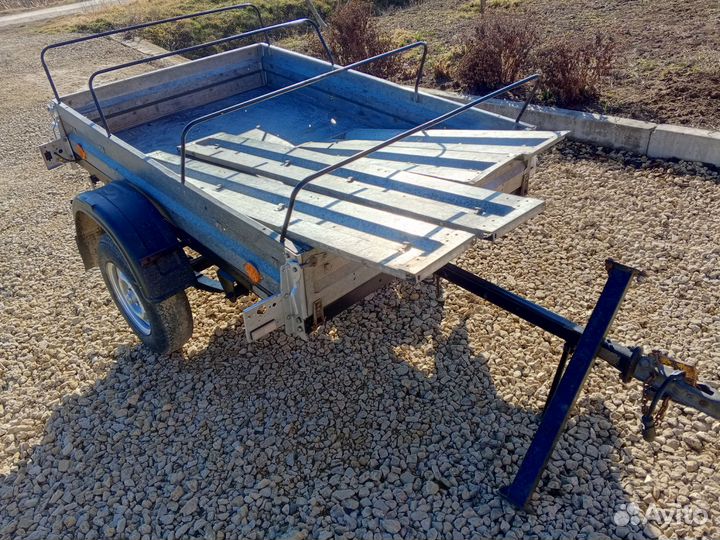 Прицеп легковой