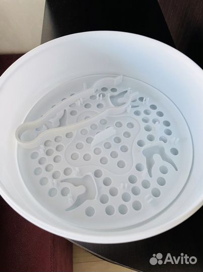 Стерилизатор для бутылочек новый