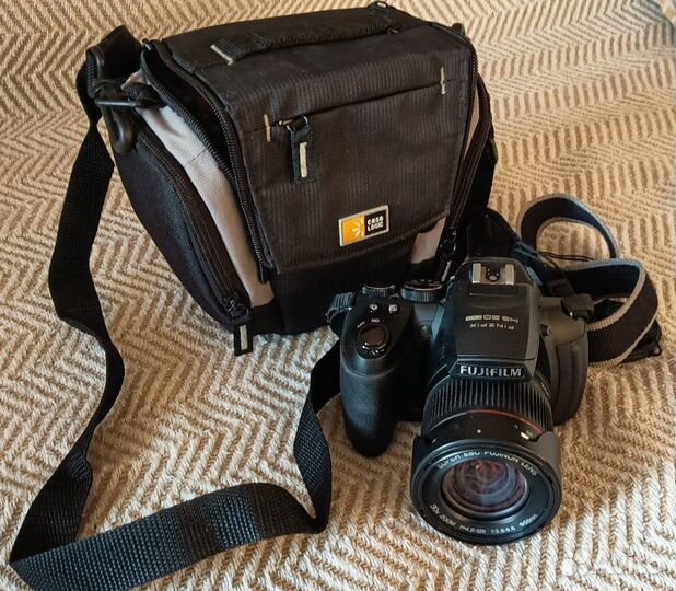 Фотоаппарат fuji finepix HS 20 EXR