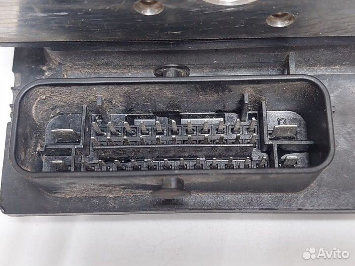 Блок ABS Mercedes-Benz E-Class W212 2012