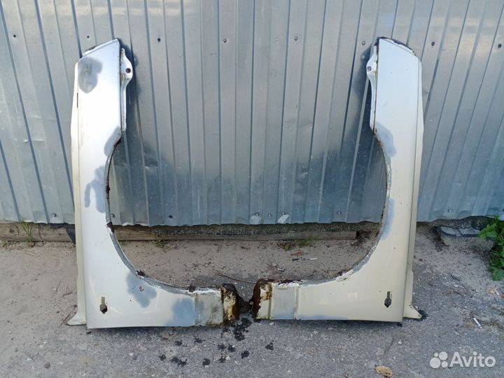 Крыло переднее левое и правое для Ваз 2110-12