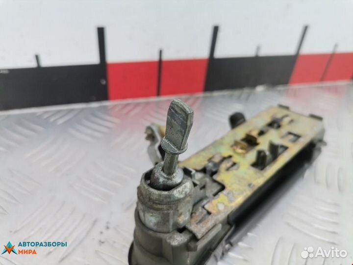 Ручка наружная передняя левая Audi A6 4B/C5 1999