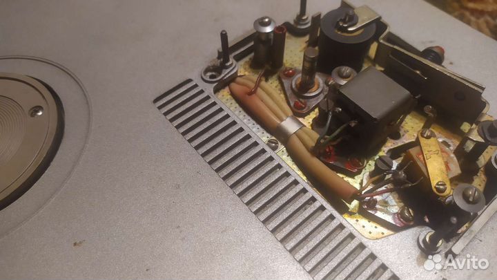 Катушечный магнитофон Elfa 201-3 из СССР