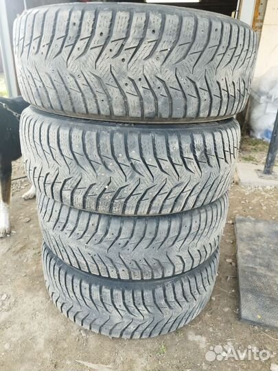 Kumho WinterCraft Ice WI31 205/60 R16 92