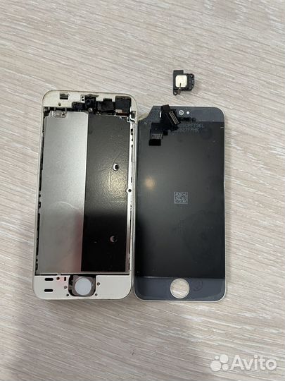 Телефон iPhone 5s