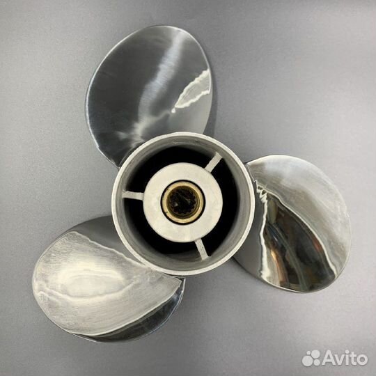 Винт Yamaha 150-300, F150-F275, F300B(3x15-1/4x21)