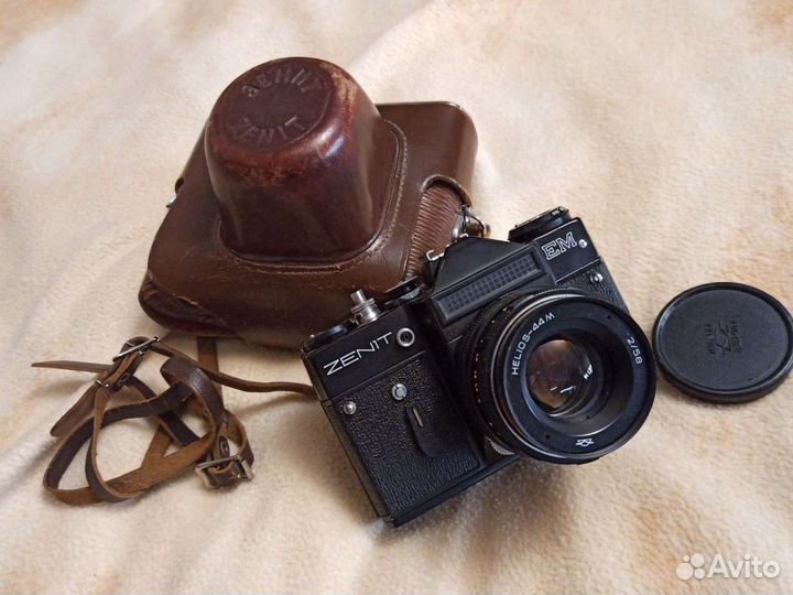 Плёночный фотоаппарат