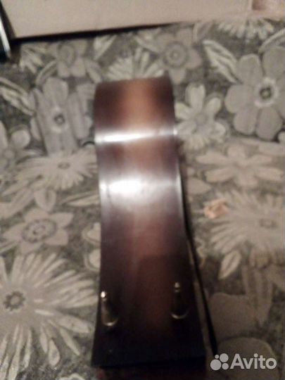 Часы настольные камертонные 