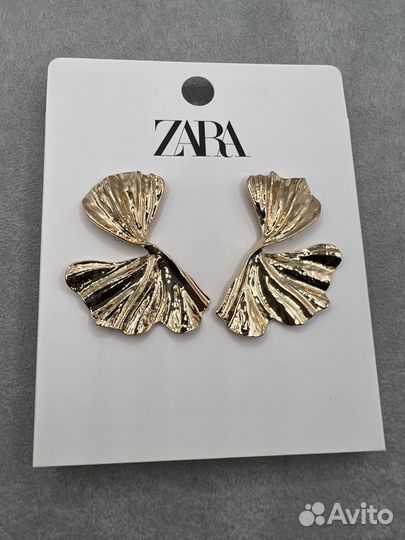 Серьги Zara в виде веера