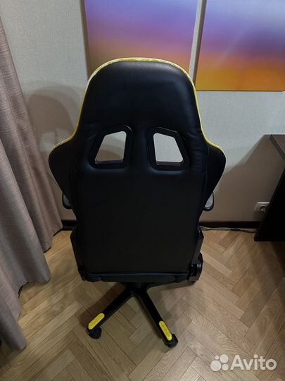 Игровое кресло DXRacer Formula Жёлтое