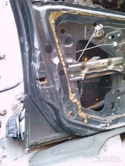 Дверь передняя левая Ниссан Альмера н16