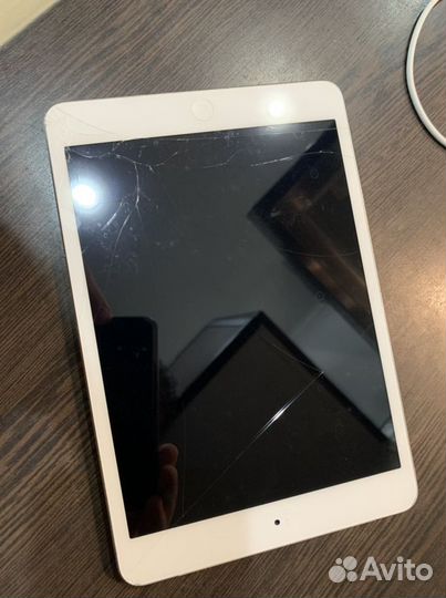 iPad mini 32gb wifi + sim