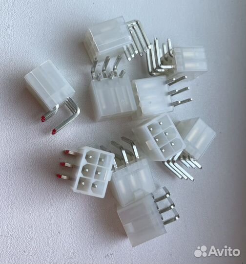 Разъем 6 пин угловой Антмайнер S9 (новый)