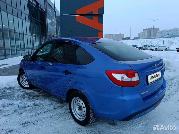 LADA Granta 1.6 МТ, 2019, 220 000 км