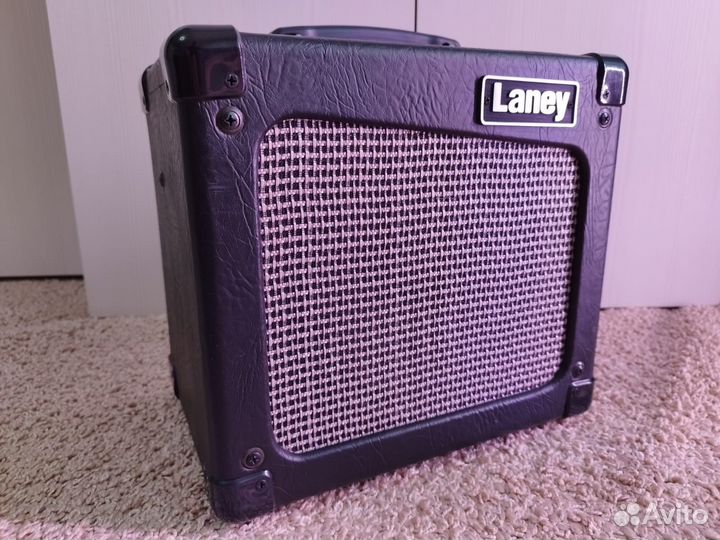 Laney Cub 8 ламповый комбоусилитель