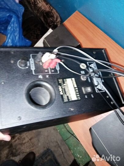 Музыкальный центр sven 2.1