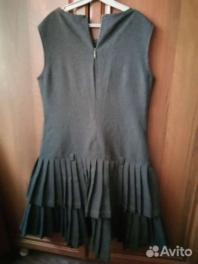 Школьный сарафан серый 140
