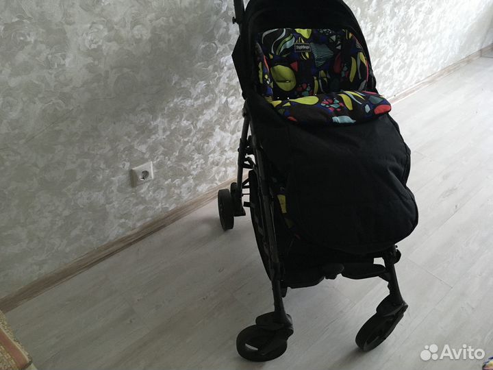 Прогулочная коляска peg perego si