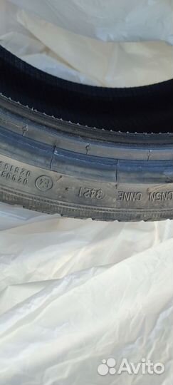 Gislaved Frost 225/40 R18