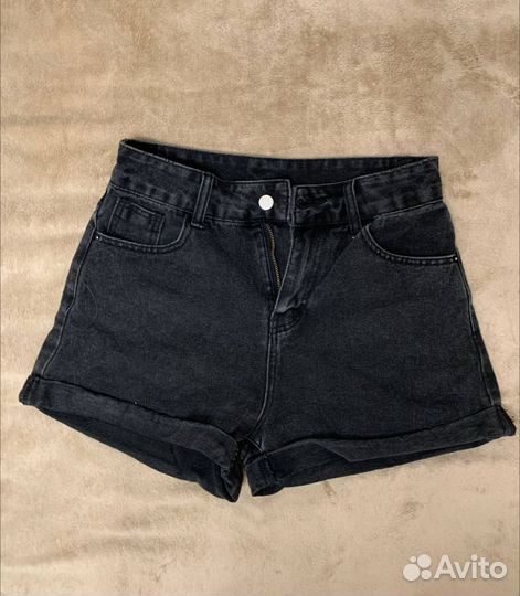 Джинсовые шорты