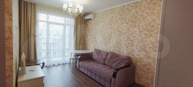 1-к. квартира, 35 м², 4/4 эт.