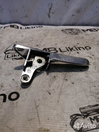 Ручка двери внутренняя левая Mercedes-Benz W211