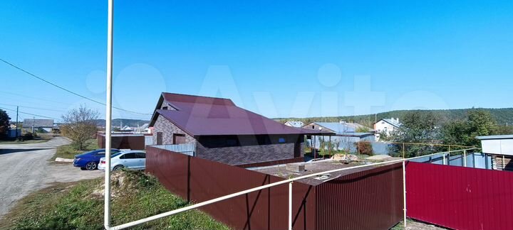 Дом 126 м² на участке 12,5 сот.