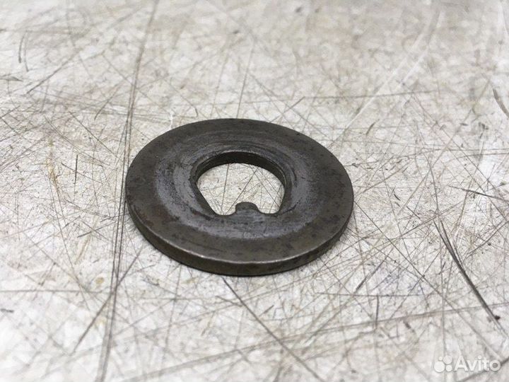 Шайба задней ступицы упорная Audi 100 C4