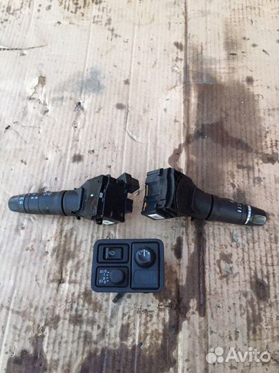 Nissan Almera N16 подрулевой переключатель