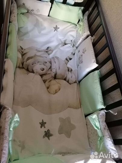 Детская кроватка