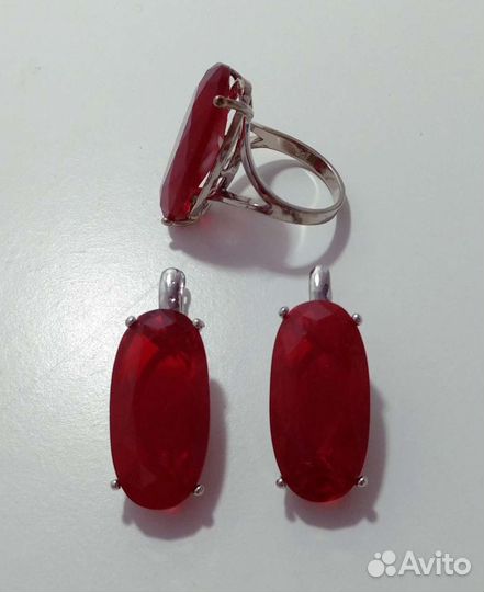 Набор кольцо и серьги