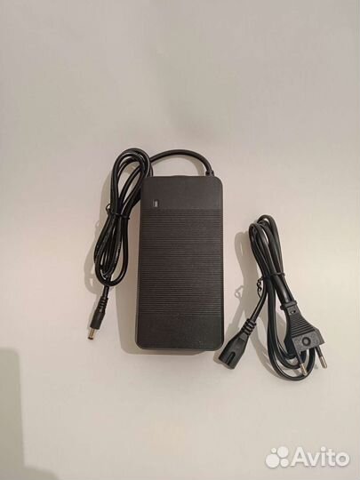 Зарядное устройство для электровелосипеда