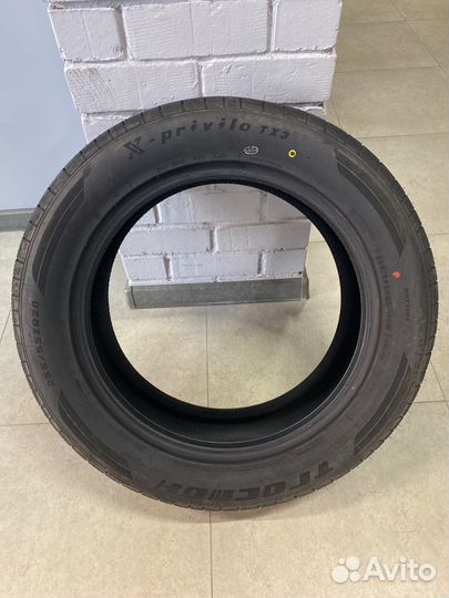 Tracmax X-Privilo TX3 255/55 R20 110W