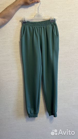 Спортивный костюм женский