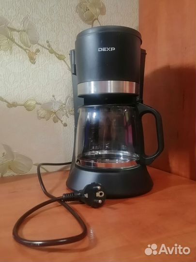 Кофеварка капельная Dexp