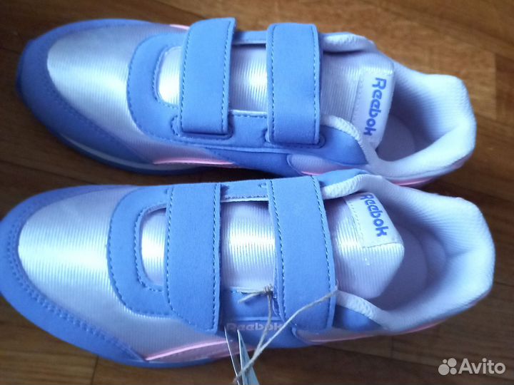 Кроссовки Reebok новые 32- 33