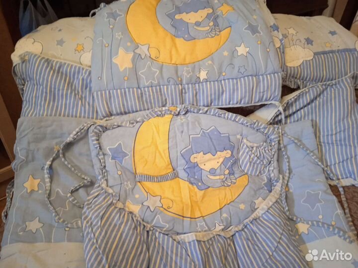 Бортики в кроватку в дар