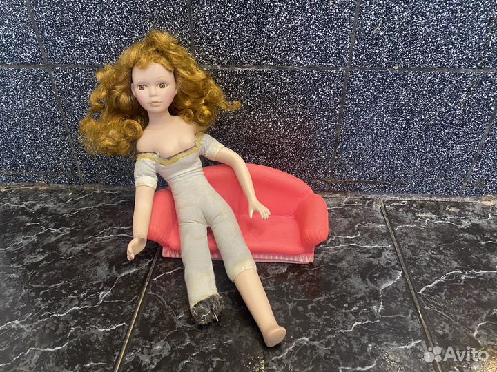 Кукла фарфоровая невеста коллекционная